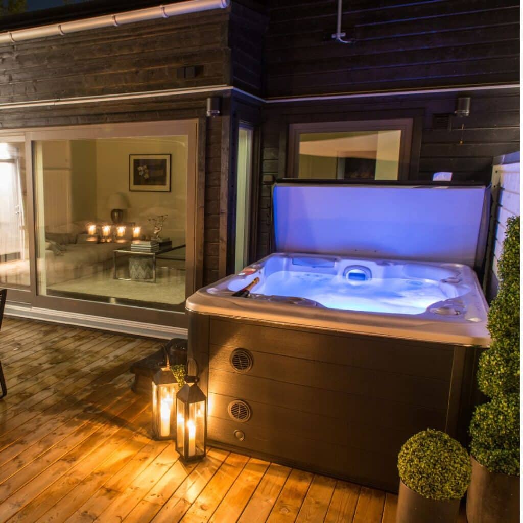 hydropool hot tub st.lawrence pools